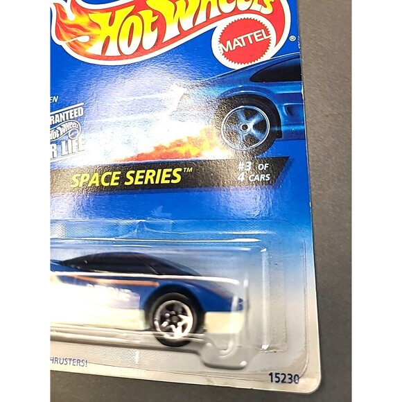 Vintage Hot Wheels 1996 Space Series #390 Alien Blue & White HW Logo on Side - Picture 3 of 5